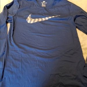Nike Men’s Long Sleeve